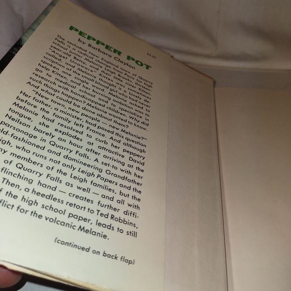 Pepper Pot by BARBARA CLAYTON - 1965 HCDJ First Edition Vintage Used - Picture 5 of 9